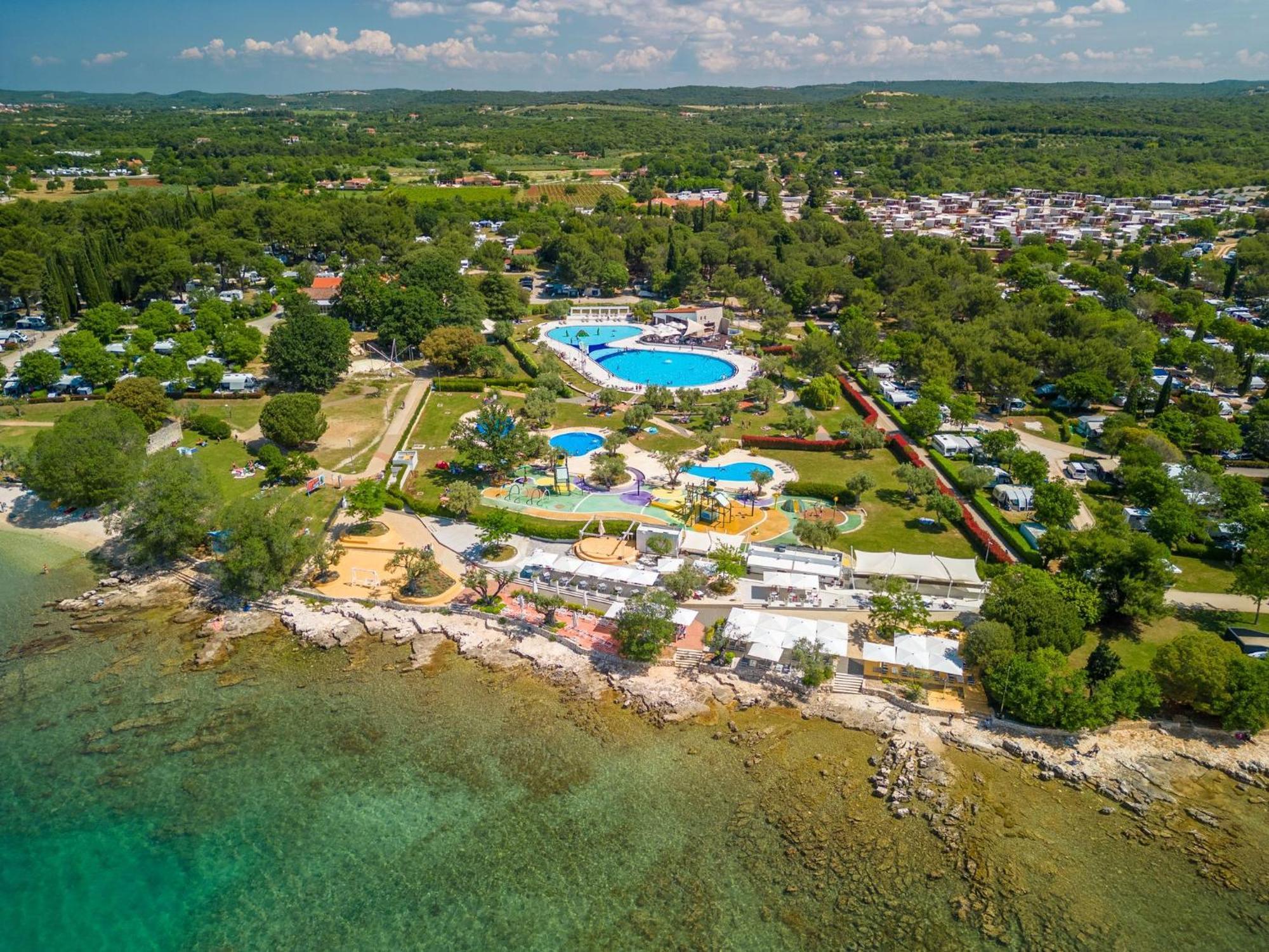 Eurocamp Tents At Campsite Polari 罗维尼 外观 照片