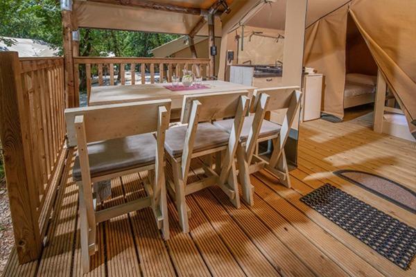 Eurocamp Tents At Campsite Polari 罗维尼 外观 照片