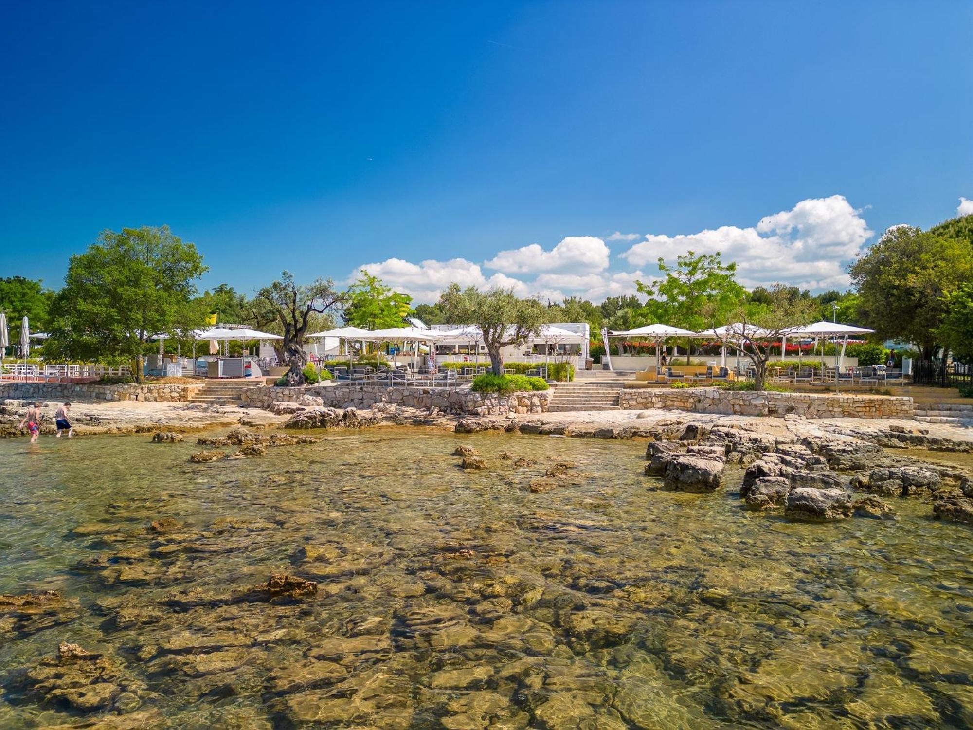 Eurocamp Tents At Campsite Polari 罗维尼 外观 照片