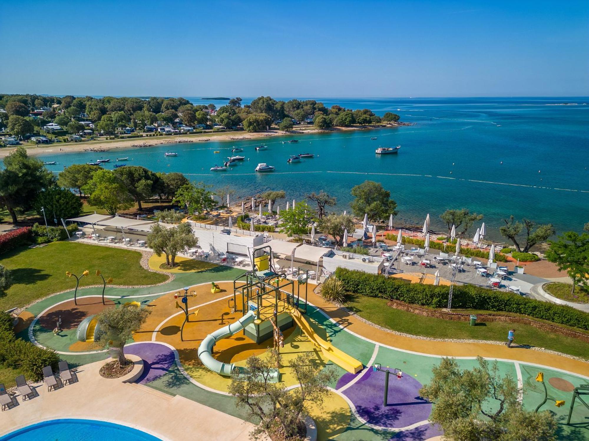 Eurocamp Tents At Campsite Polari 罗维尼 外观 照片